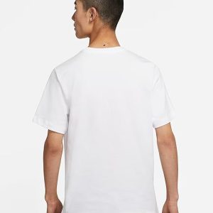 Nike Men’s Solid Regular Fit T-Shirt